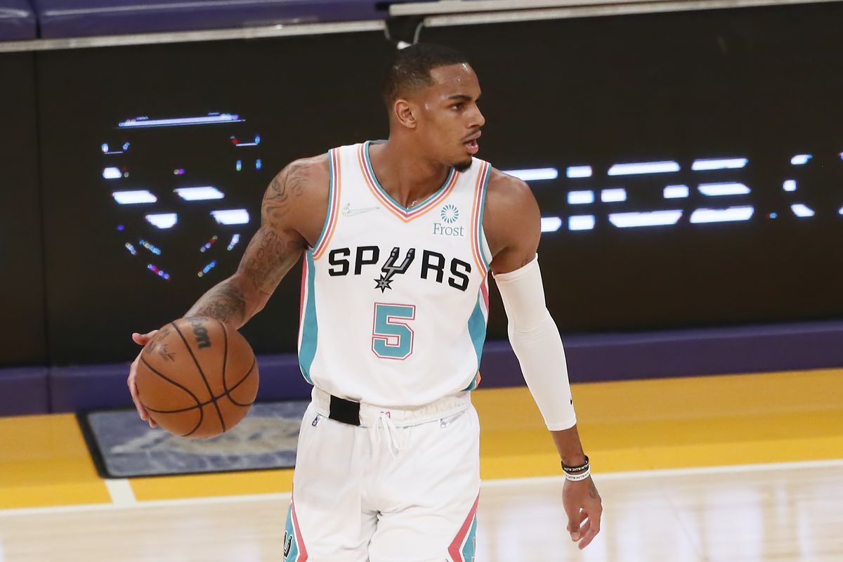 Should NY Knicks aggressively pursue a trade for Dejounte Murray?